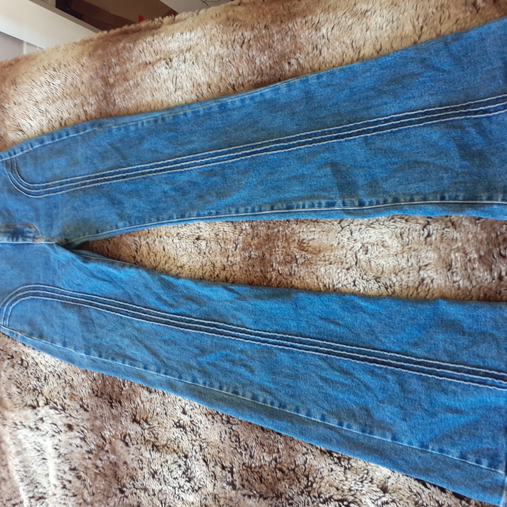 REVICE Blue Flare Wide Leg Jeans with Horizontal Stitching and Fading